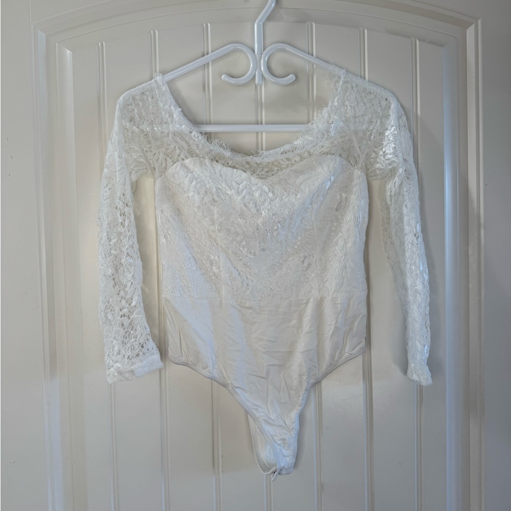 Superdown Lace Long Sleeve Bodysuit